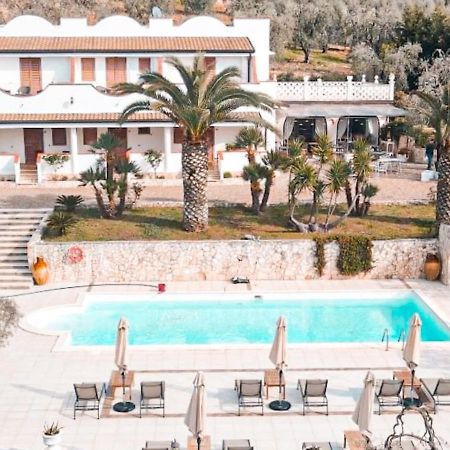 بيسْكيتْشّي Poggio Di Luna B&B Relais المظهر الخارجي الصورة