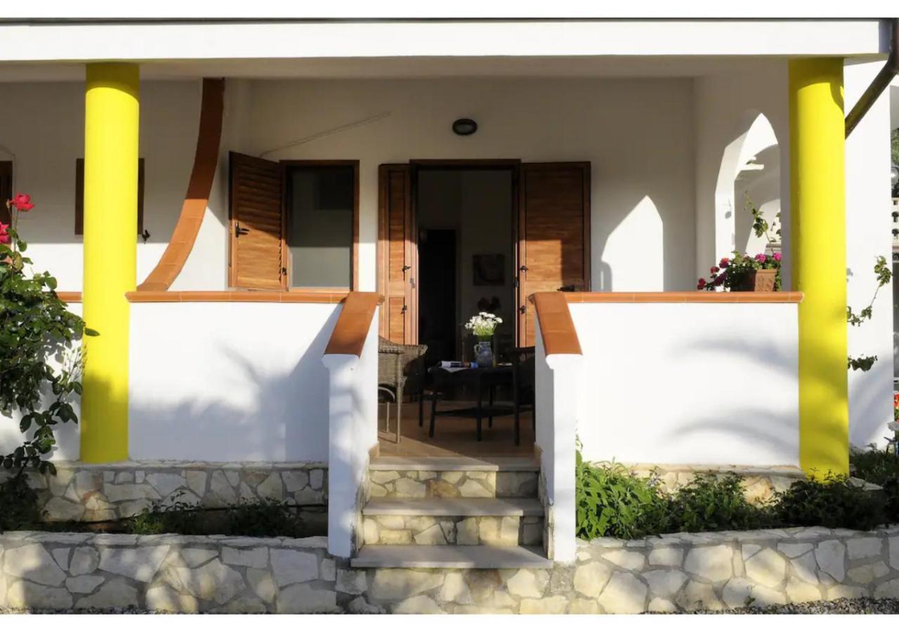 بيسْكيتْشّي Poggio Di Luna B&B Relais المظهر الخارجي الصورة