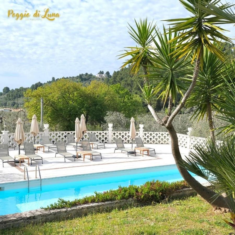 بيسْكيتْشّي Poggio Di Luna B&B Relais المظهر الخارجي الصورة